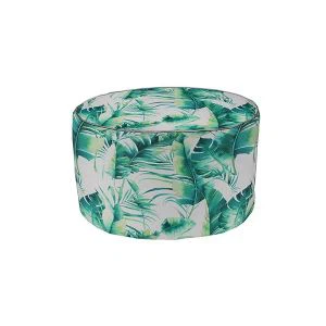 Puf de ratán al aire libre